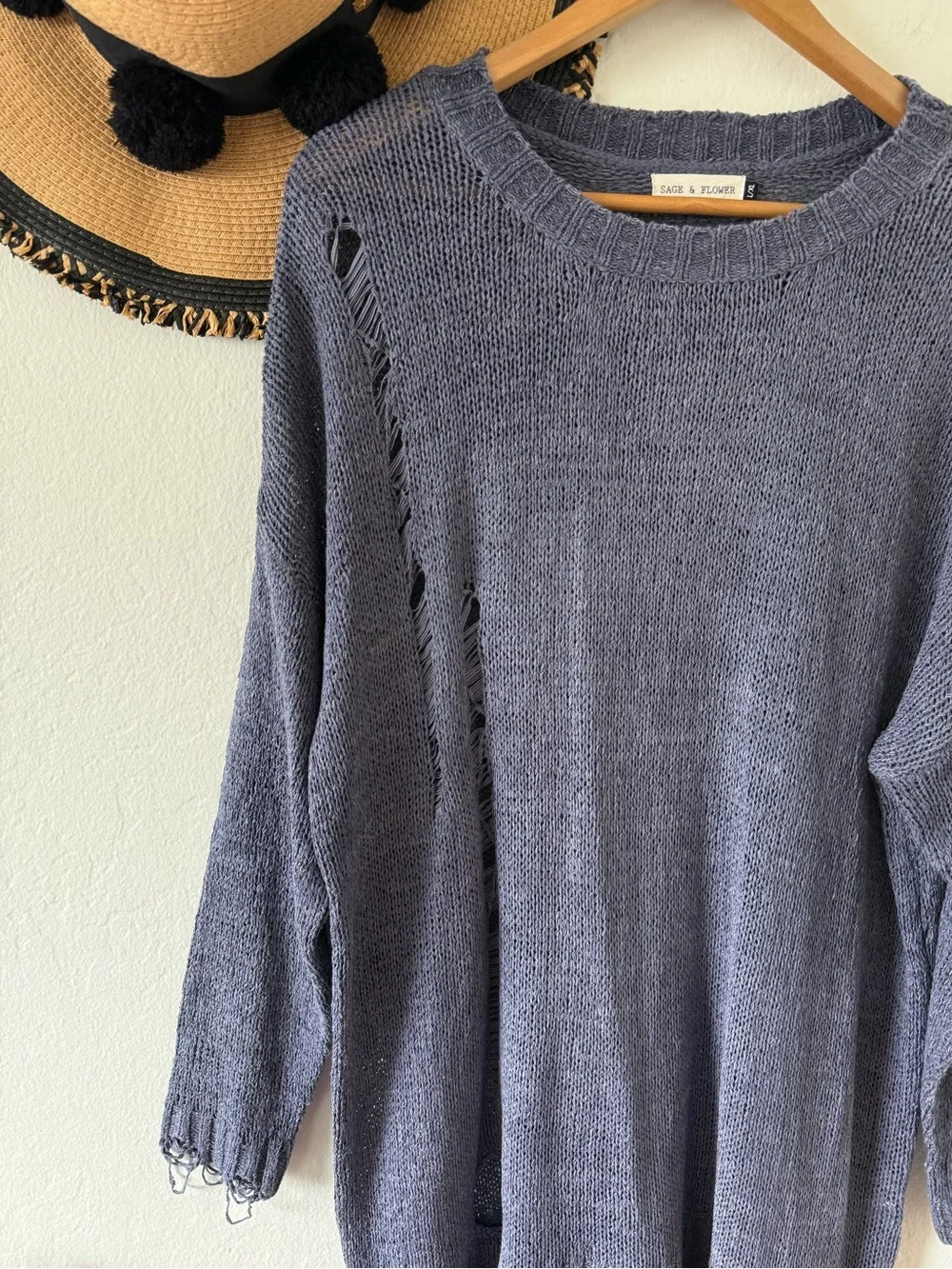 Sage & Flower Clothing Co. Blue Distressed Tunic Top Size Large / XL